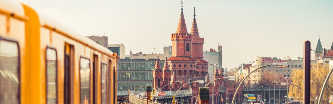 Berlin Friedrichshain-Kreuzberg Oberbaumbrücke